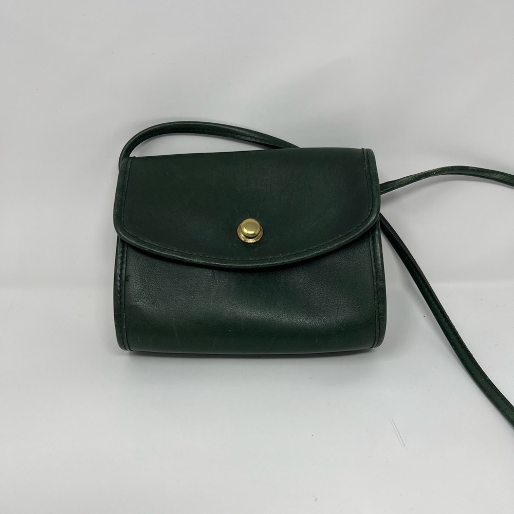 VINTAGE BOTTLE GREEN COACH CHRYSTIE 9892